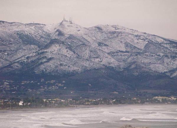 Nieve en el Dessert de les Palmes. 