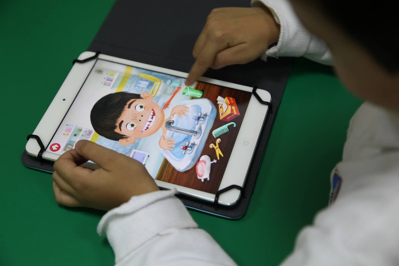 &#039;Smartphones&#039; y tabletas contra el autismo en niños