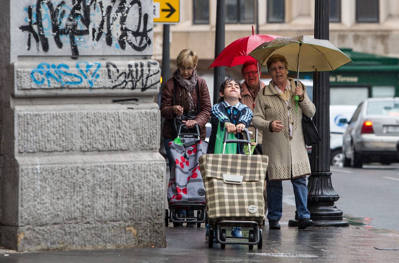 Llega la lluvia a Alicante