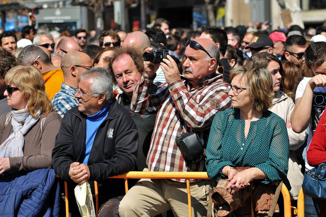 Fallas 2015: Búscate en la mascletà del 16 de marzo (I)