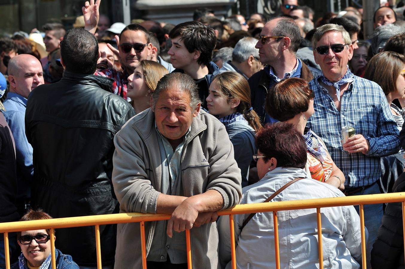 Fallas 2015: Búscate en la mascletà de hoy 17 de marzo (I)