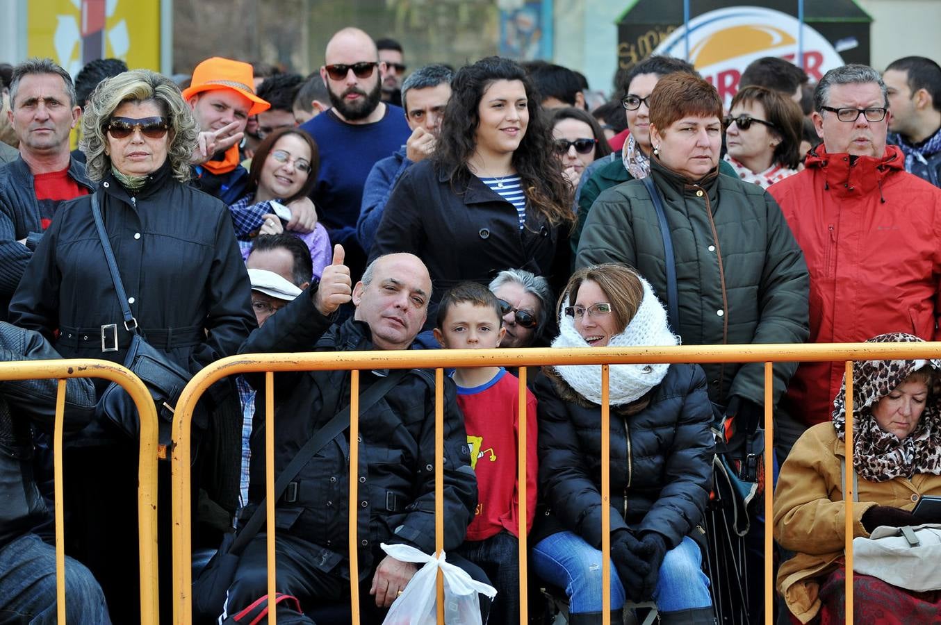 Fallas 2015: Búscate en la mascletà de hoy 17 de marzo (I)