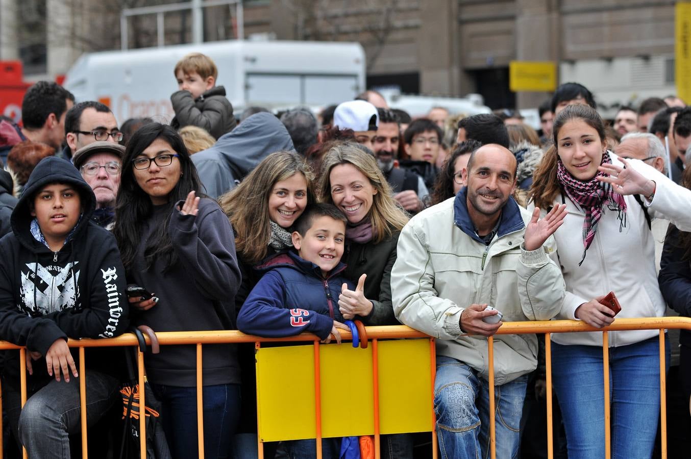 Fallas 2015: Búscate en la mascletà del 18 de marzo (II)