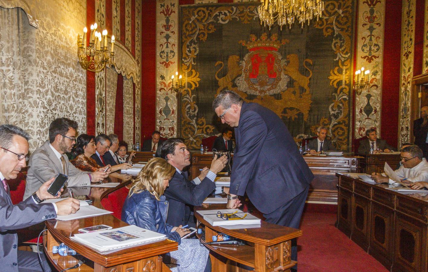 Pleno en el Ayuntamiento de Alicante