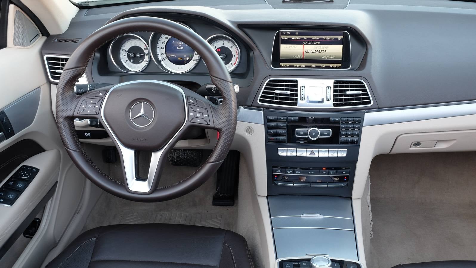 360 CV dan vida al imponente Mercedes-Benz CLA45