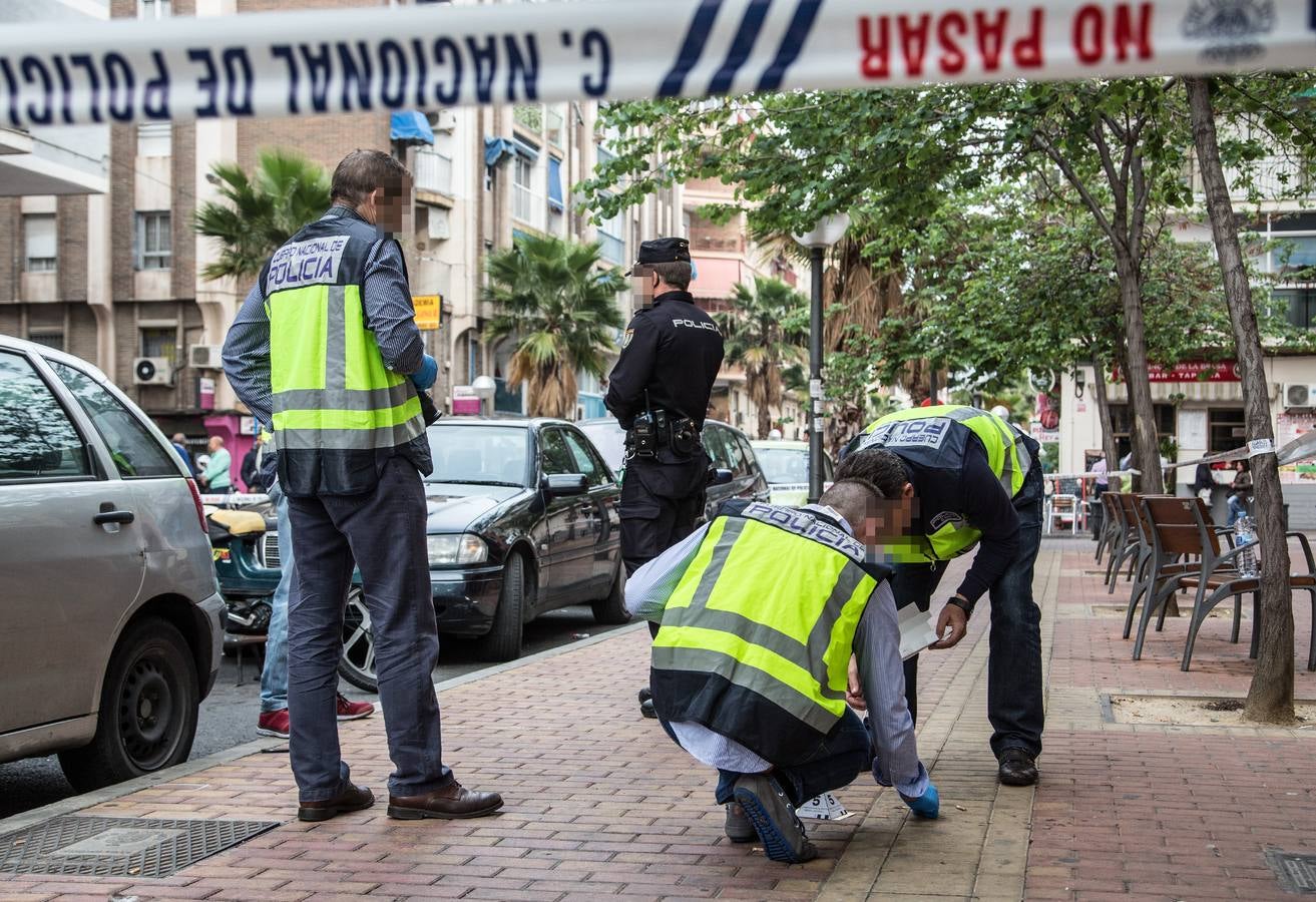 Dos heridos, uno por arma blanca, en una reyerta en Alicante