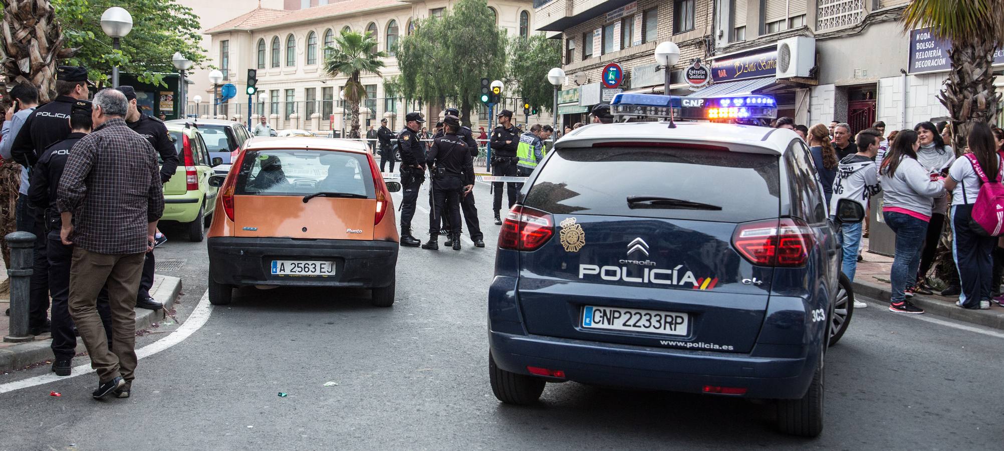 Dos heridos, uno por arma blanca, en una reyerta en Alicante