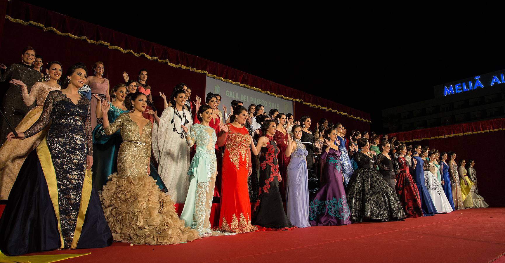 Gala del Puerto de las candidatas adultas