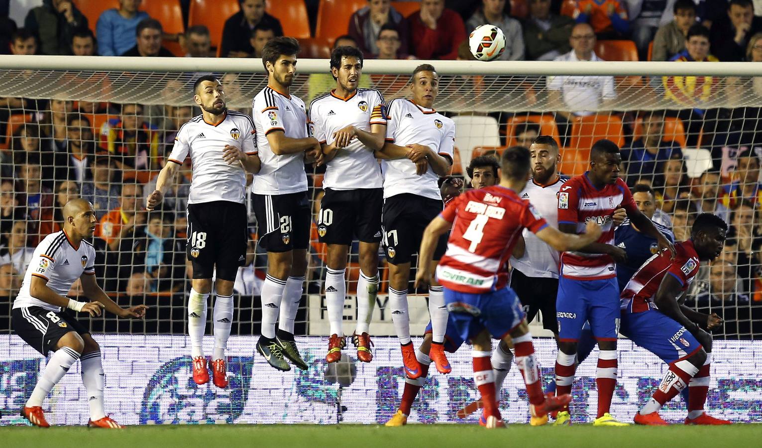 El Valencia CF-Granada, en imágenes