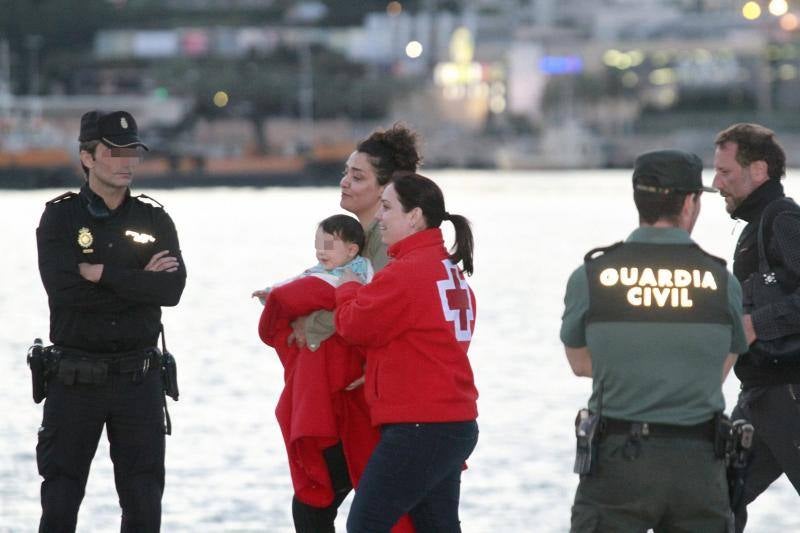 Evacuado un ferry por un incendio que hacía la ruta Palma-Valencia