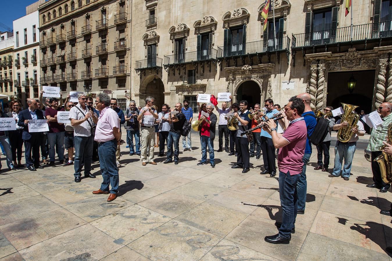 Protesta de la Banda Sinfónica de Alicante