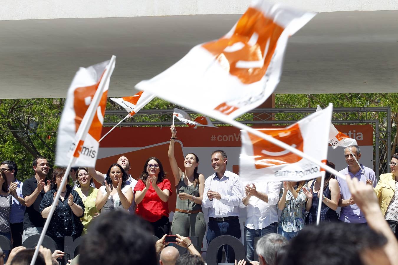 Mitin de Compromís en Alicante