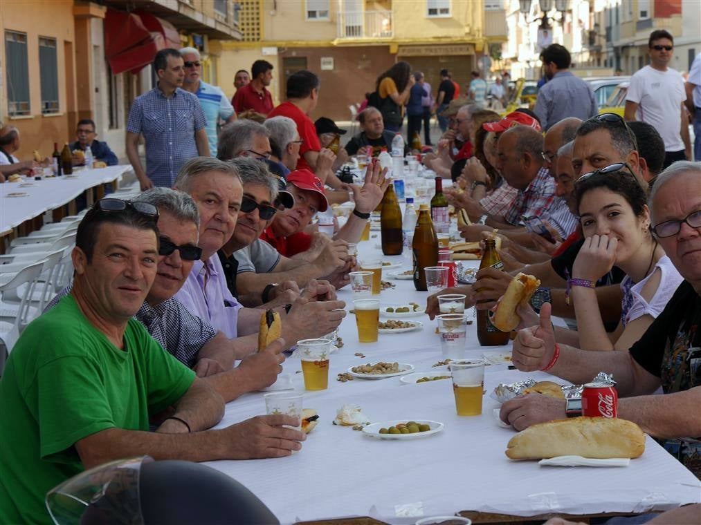 I Concentración de coches y motos clásicas en Alcàsser