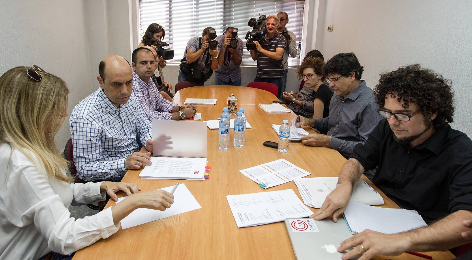 Reunión entre el PSPV y Guanyar Alacant