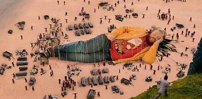 Se echa una siesta y se despierta convertido en meme