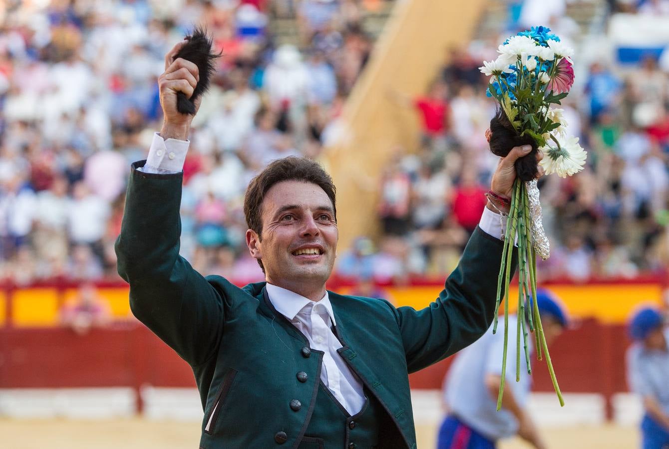 Corrida de rejones para Fermín Bohórquez, Andy Cartagena y Lea Vicens