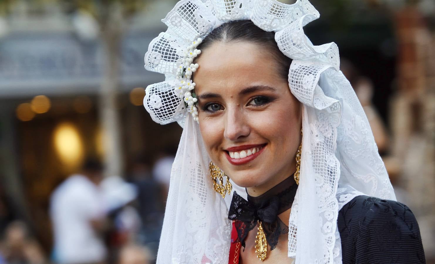 Primera jornada de la Ofrenda de Flores