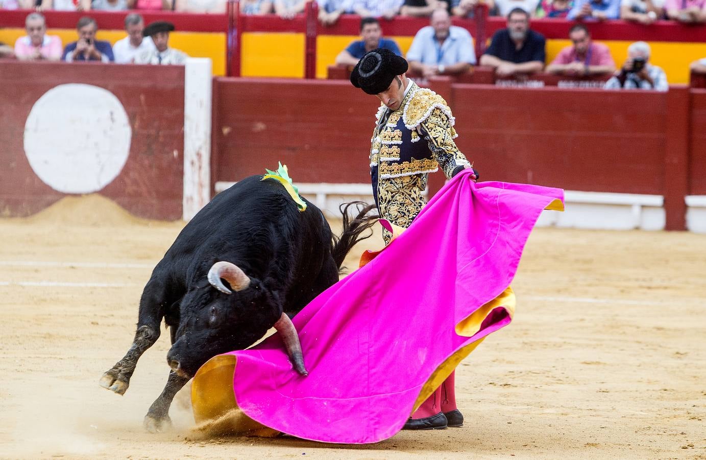 El Juli y Talavante abren la Puerta Grande