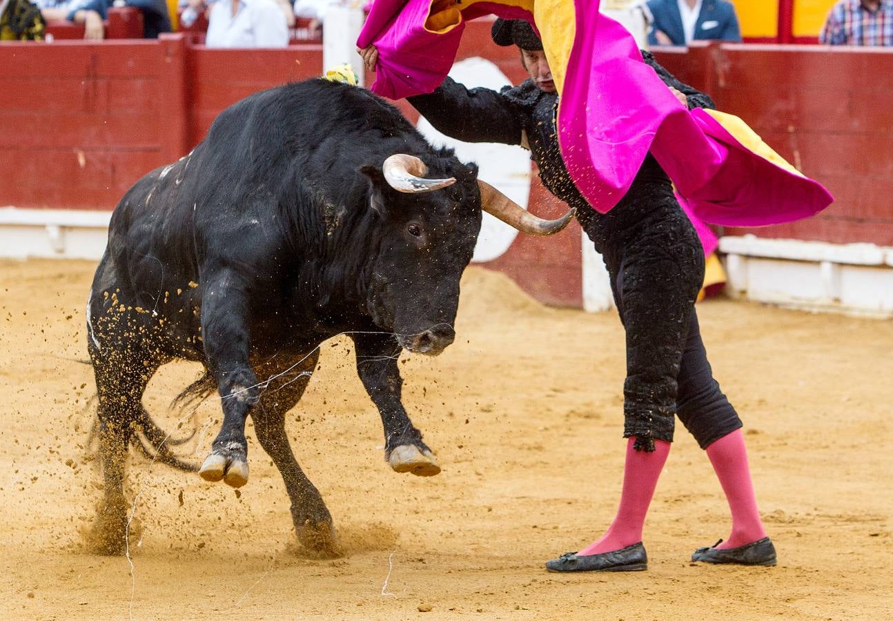 El Juli y Talavante abren la Puerta Grande