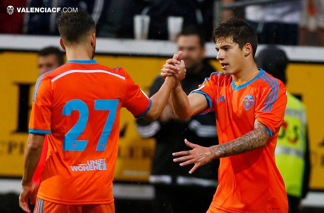 El Valencia CF golea en el primer partido de pretemporada