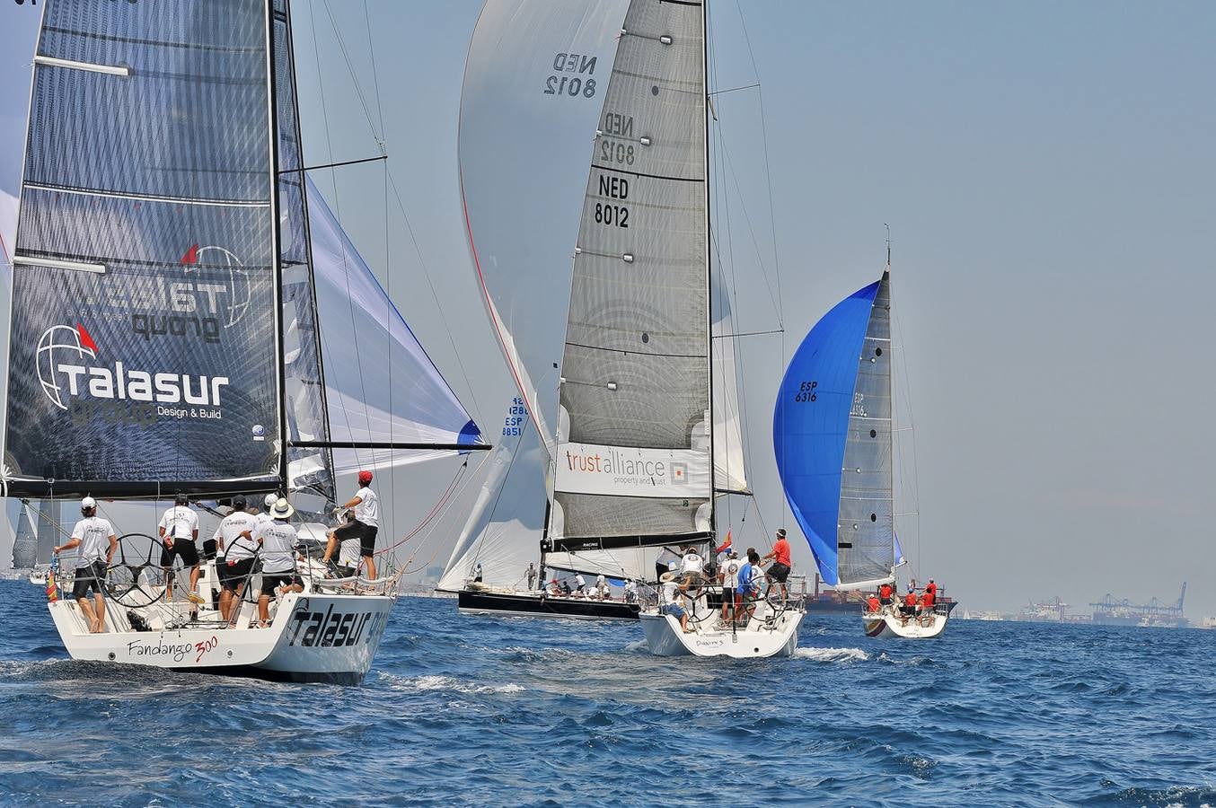 Entrega de premios de la Copa de SM la Reina de vela en Valencia