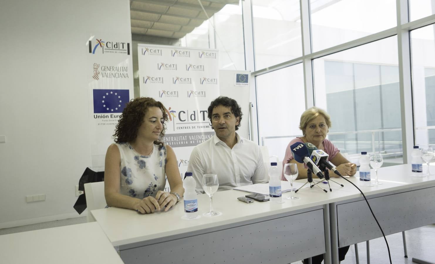 Visita del Secretario Autonómico de Turismo a Torrevieja