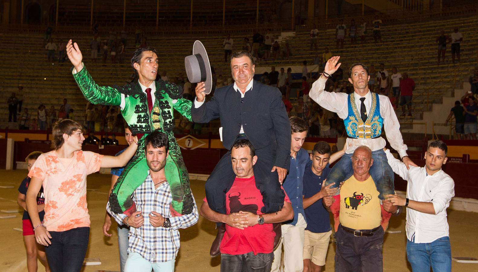 Escribano y Palazón en la Plaza de Toros de Alicante