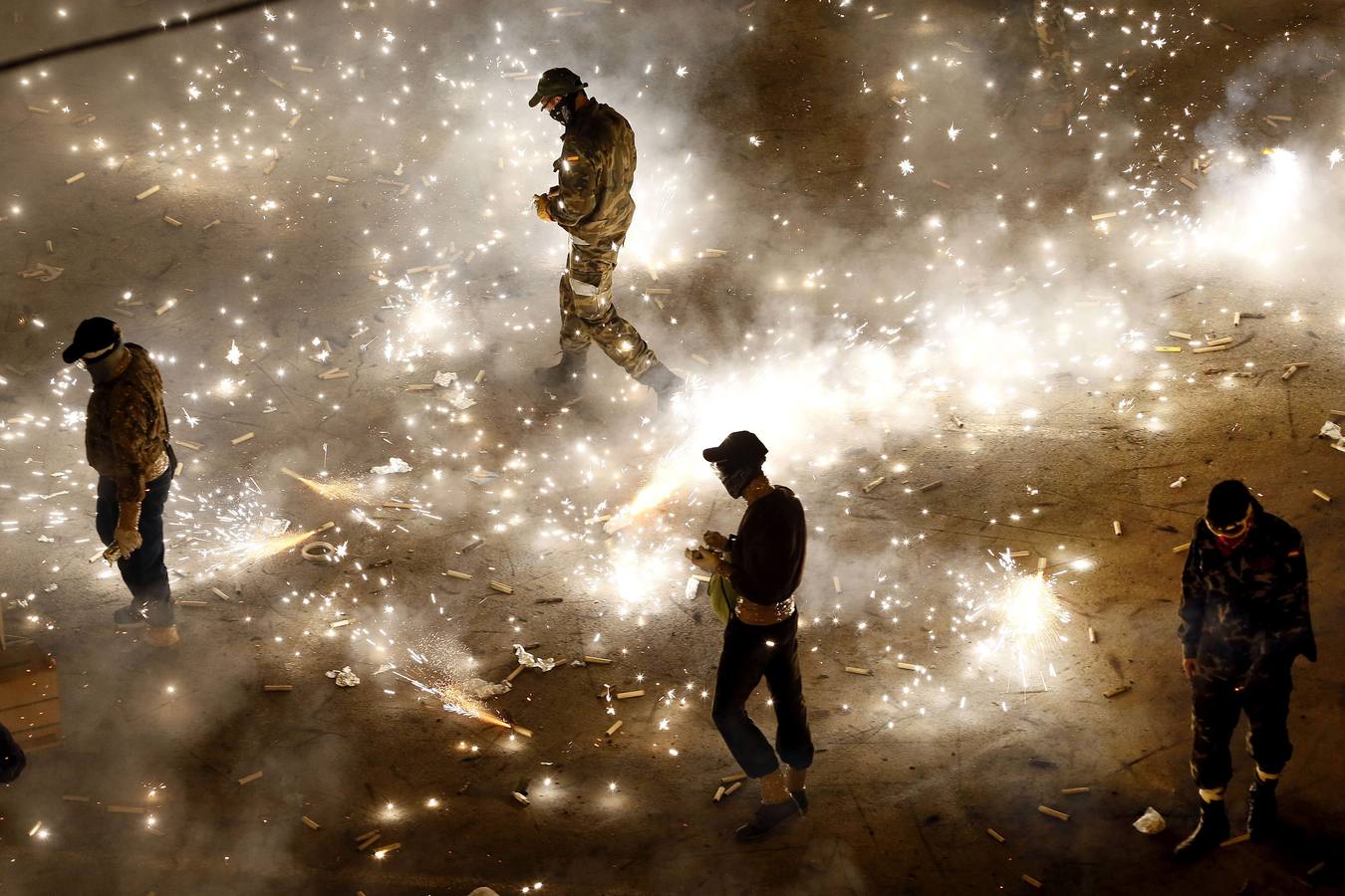 La Nit de l&#039;Albà ilumina Elche