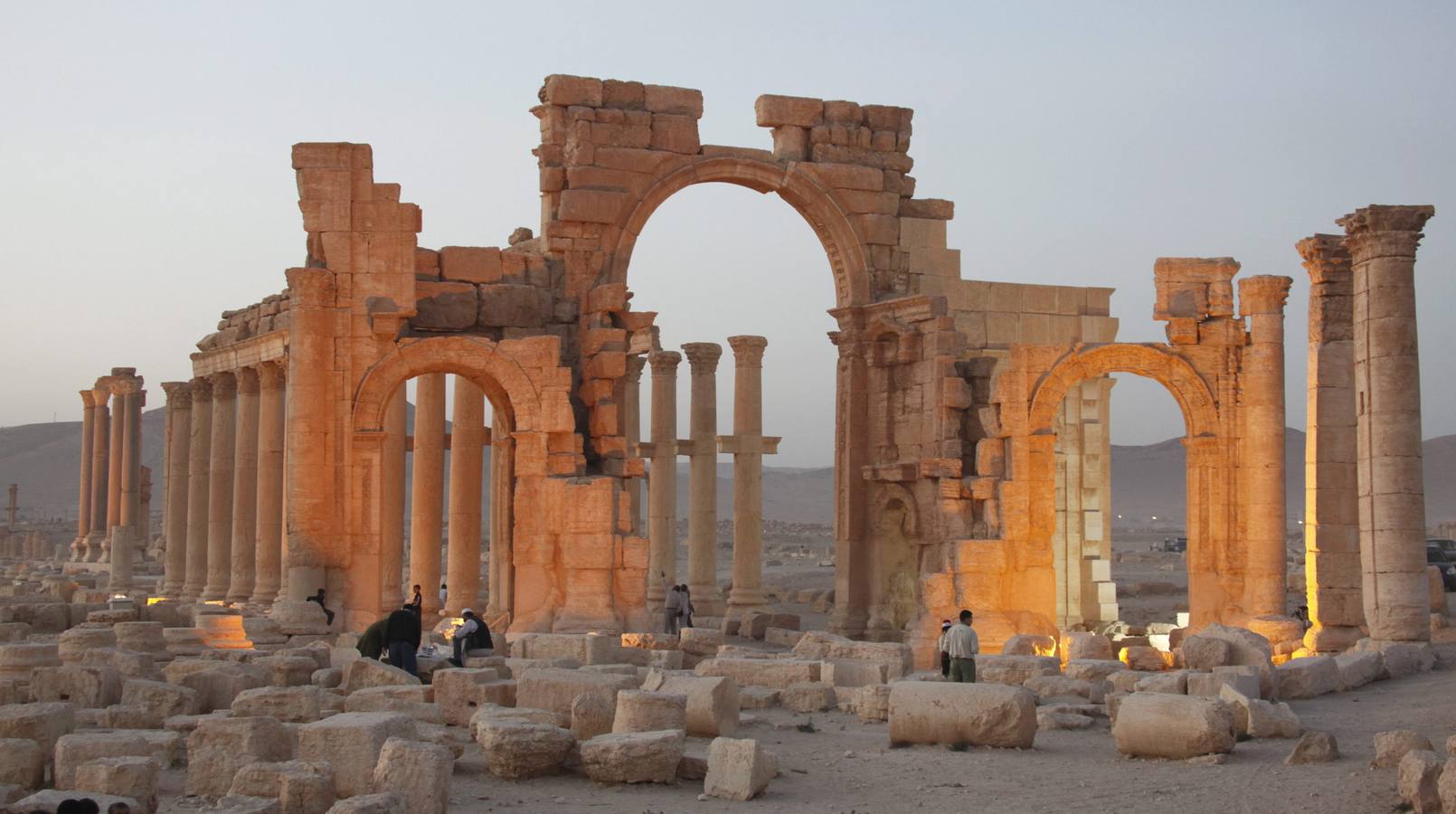 El templo de Baalshamin, antes de su destrucción