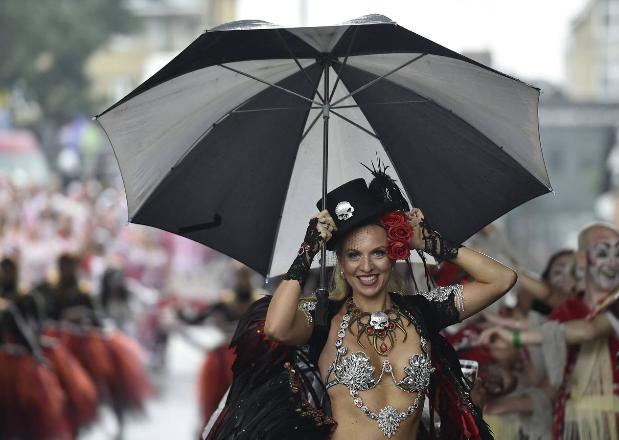 Las plumas y la purpurina toman Londres