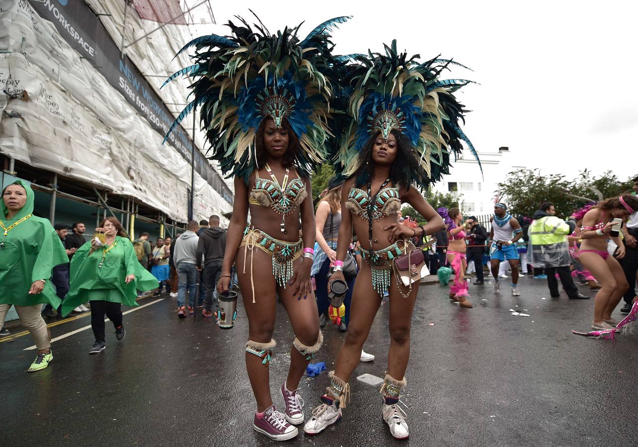 Las plumas y la purpurina toman Londres