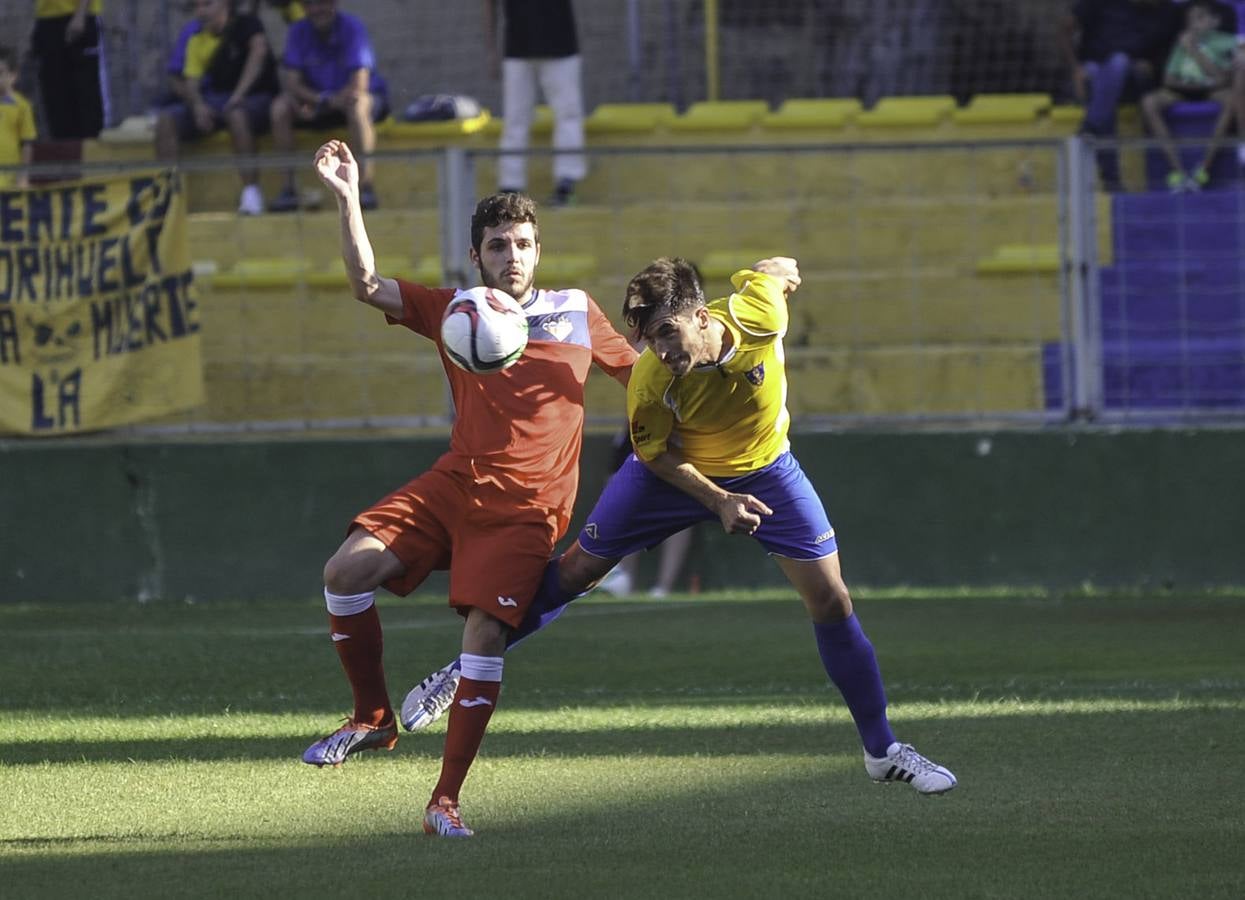 El Orihuela vuelve a encallar en casa