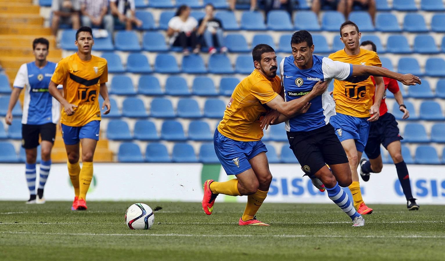 Las mejores imágenes del Hércules - Badalona (2-0)