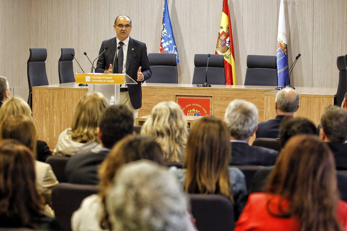 Sala de Juicios en la UA