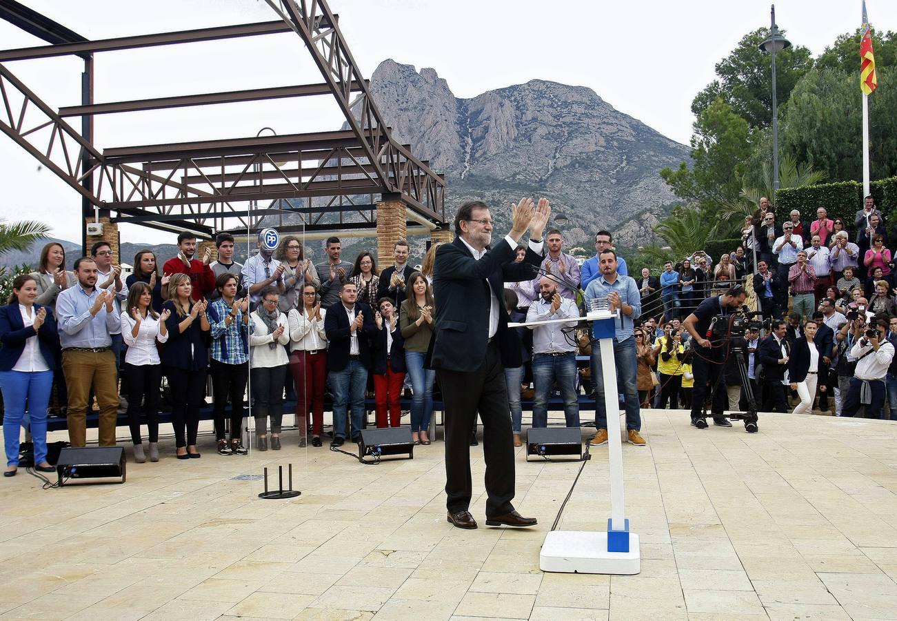 Mariano Rajoy participa en varios actos del PP en Alicante