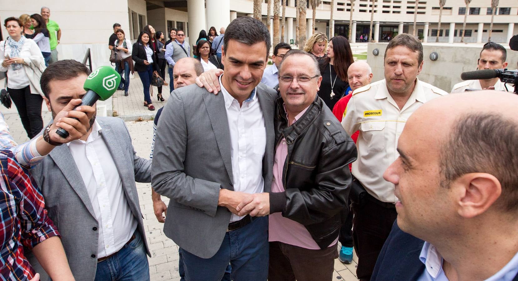 Pedro Sánchez clausura unas jornadas de las Juventudes Socialistas en la UA