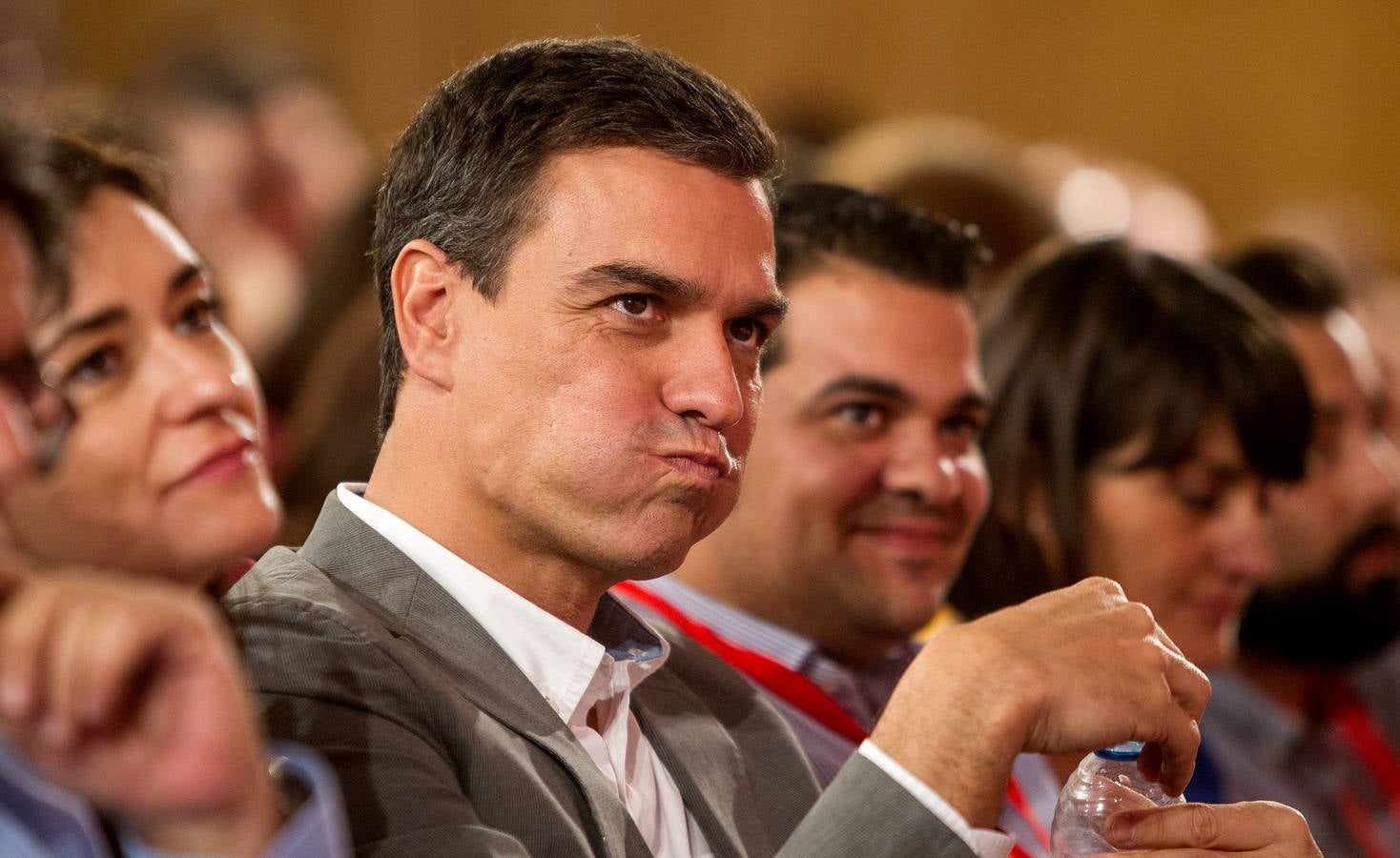 Pedro Sánchez clausura unas jornadas de las Juventudes Socialistas en la UA