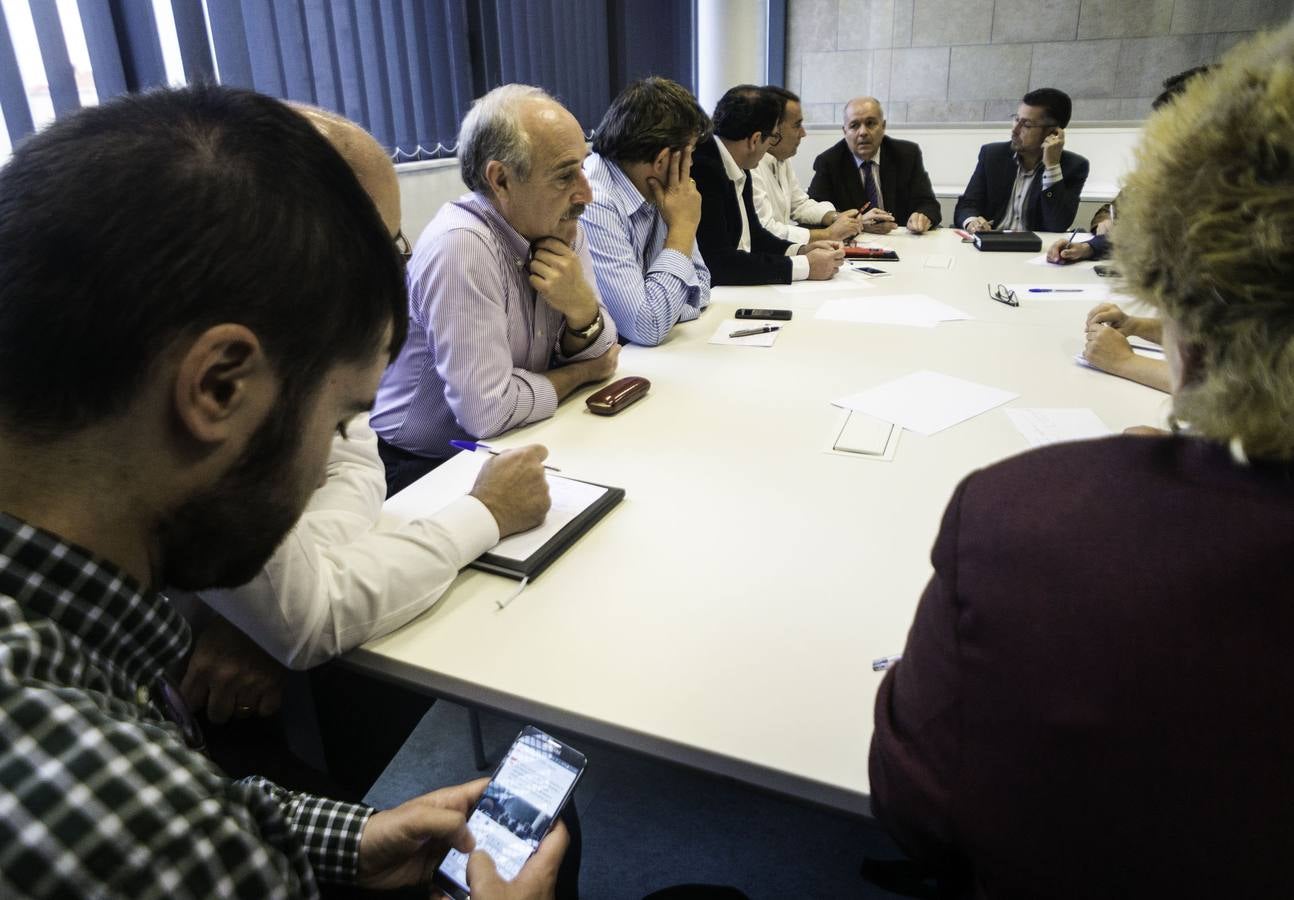 Los socialistas piden a Agricultura incrementar las ayudas para regar con agua desalinizada