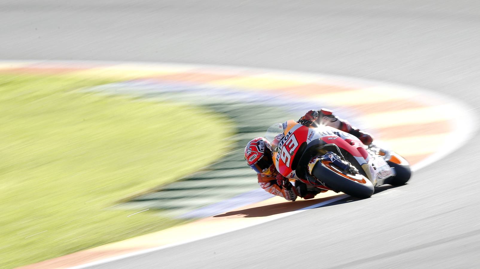 Entrenamientos libres de Moto GP en el circuito de Cheste