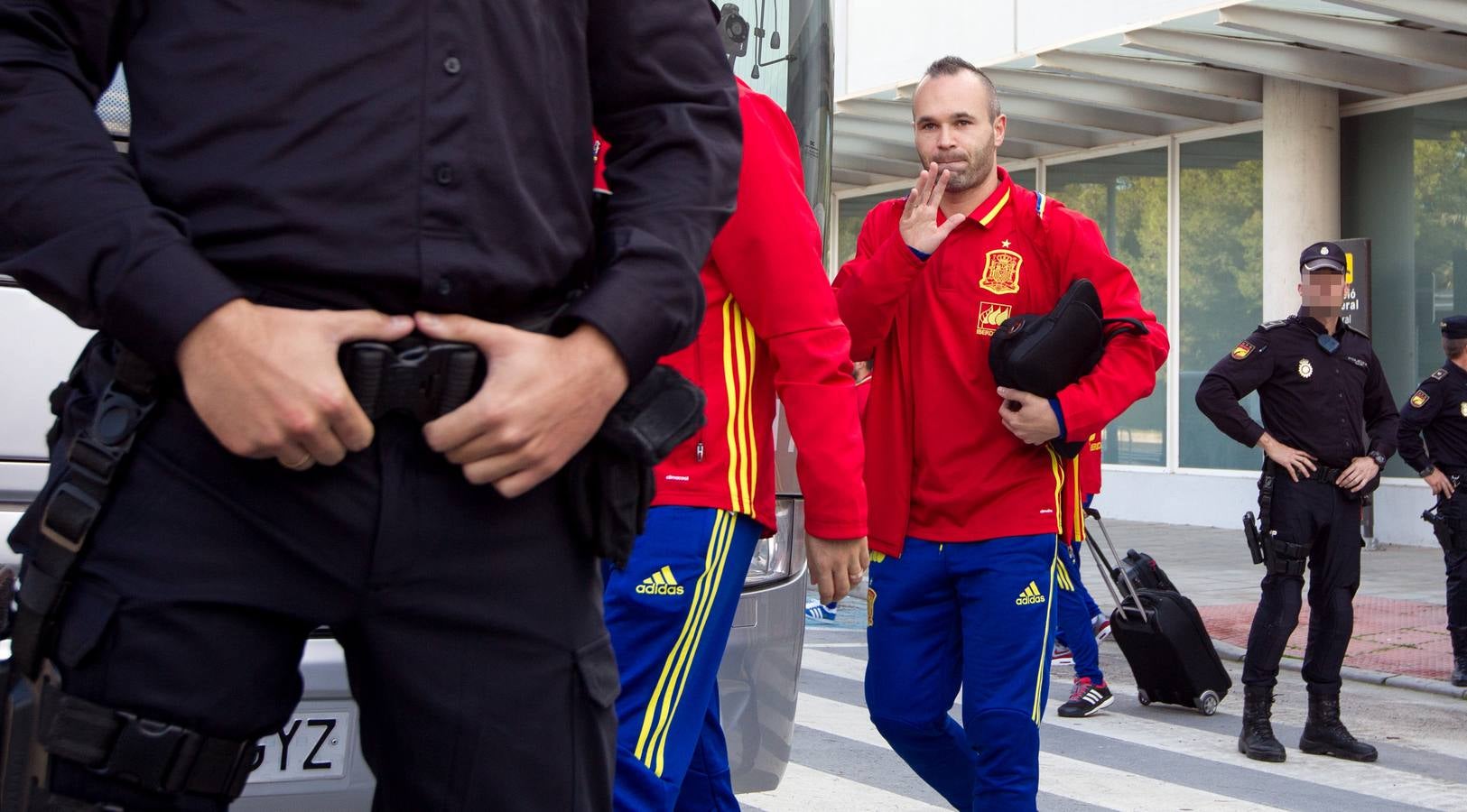 La selección española llega a El Altet