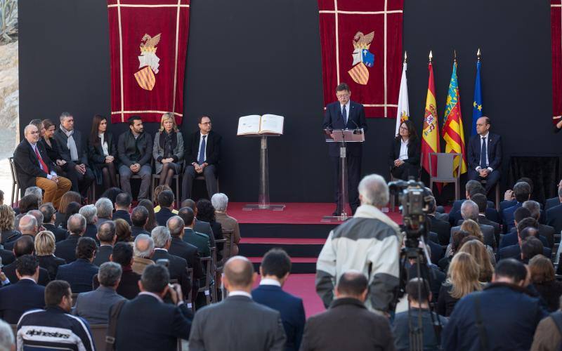 El Consell celebra el Día de la Constitución en Santa Bárbara