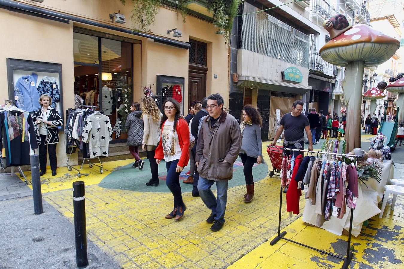 San Francisco acoge juguetes y alimentos