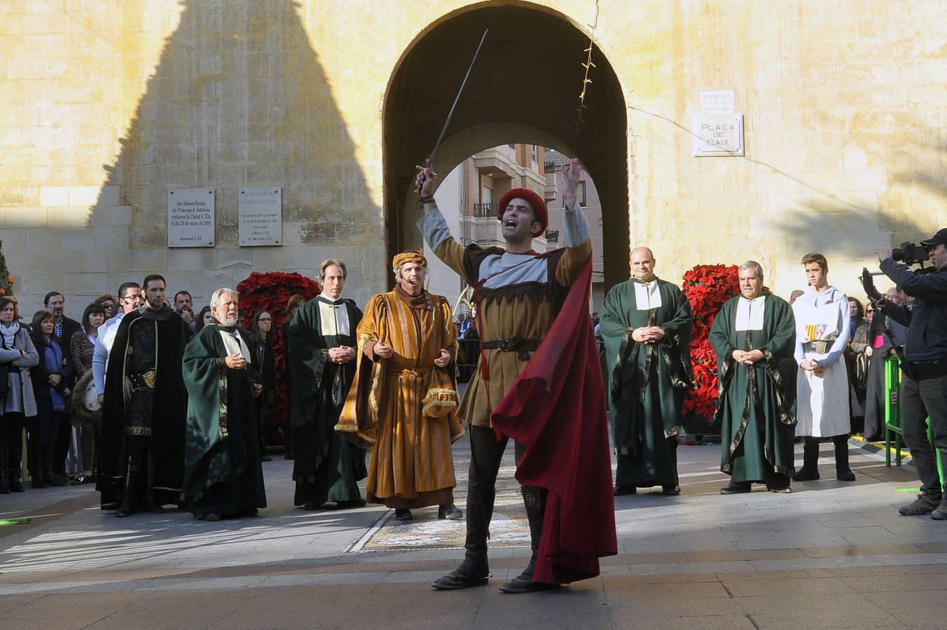 Carrera de Cantó para anunciar la Venida de la Virgen