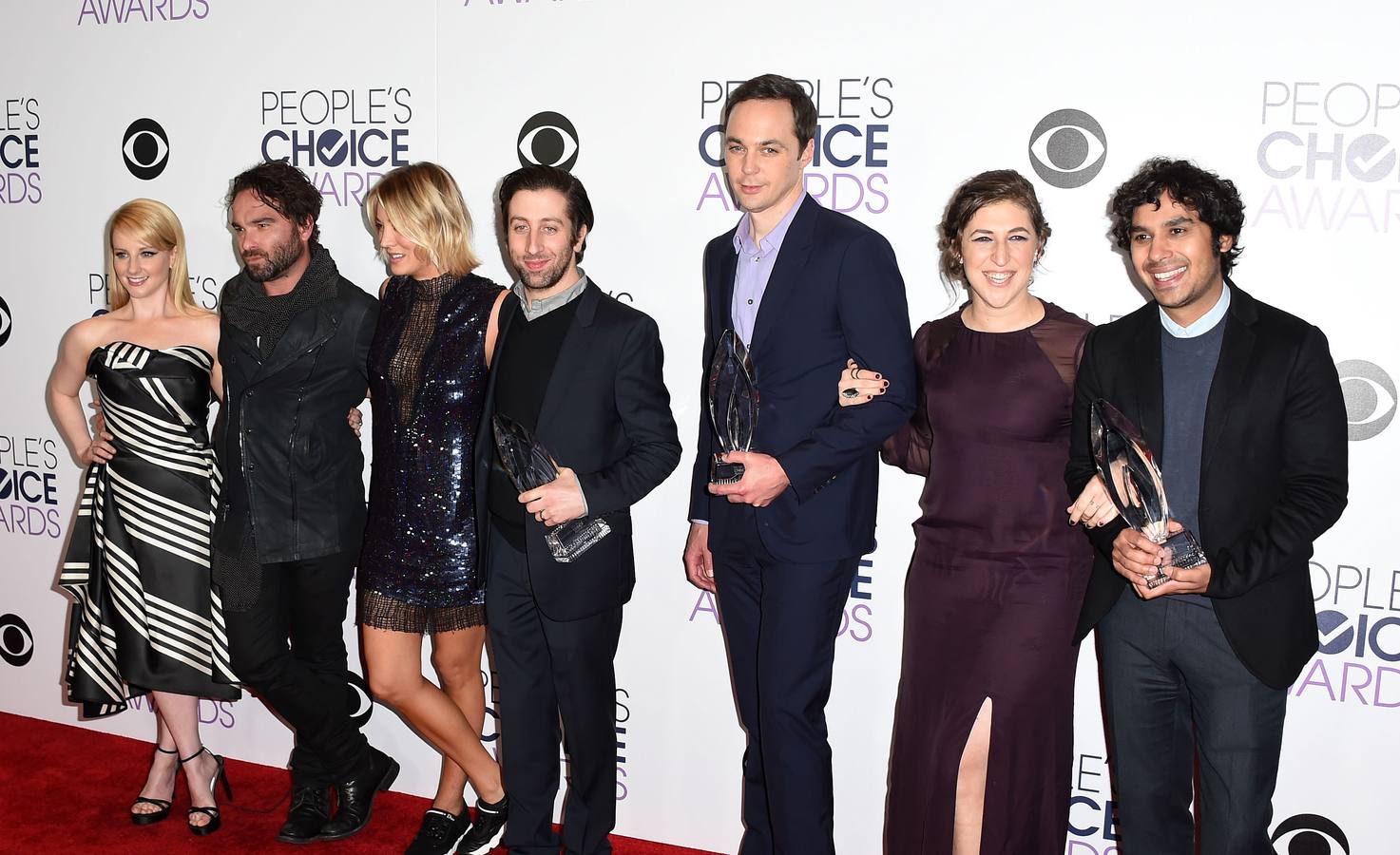 El reparto de 'The Big Bang Theory', tras imponerse en el apartado de mejor comedia televisiva.