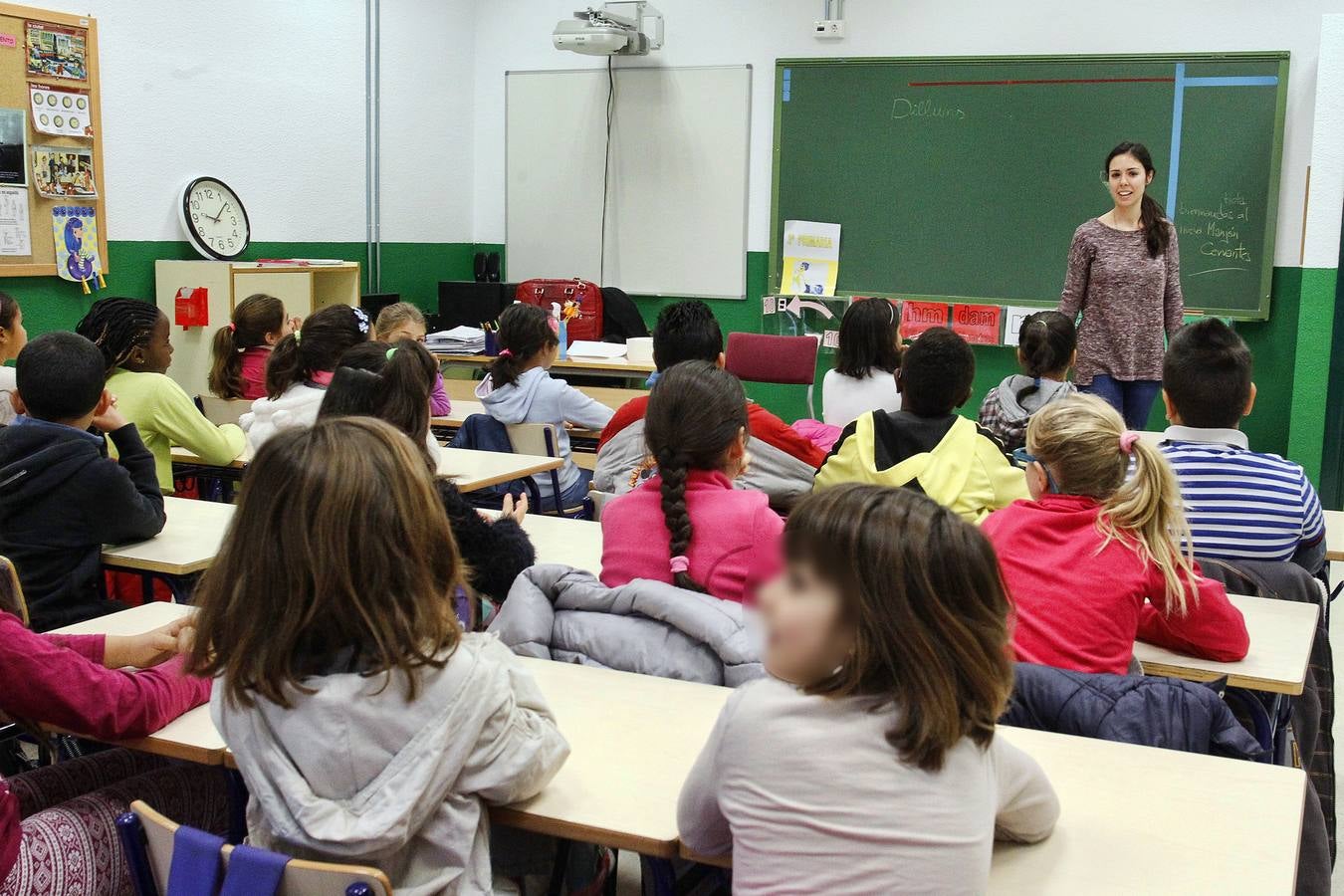 Los niños vuelven al colegio Manjón Cervantes tras siete años de &#039;exilio