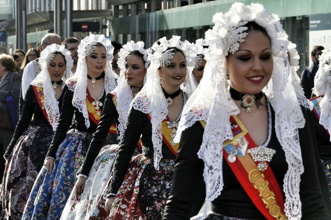 Las fiestas alicantinas, protagonistas en Madrid