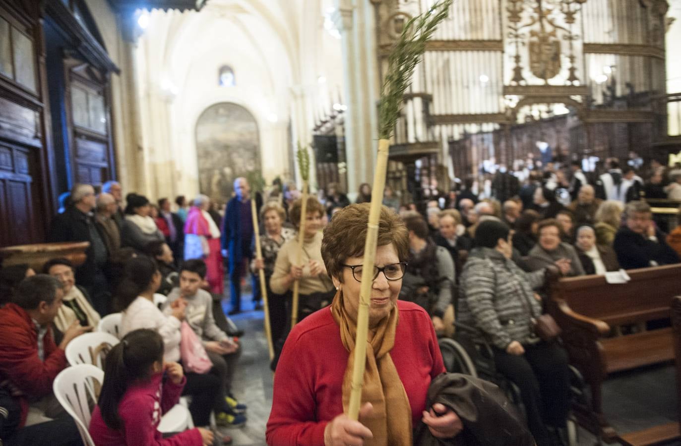 La Catedral reedita el ritual de cada año en el Monasterio de la Santa Faz