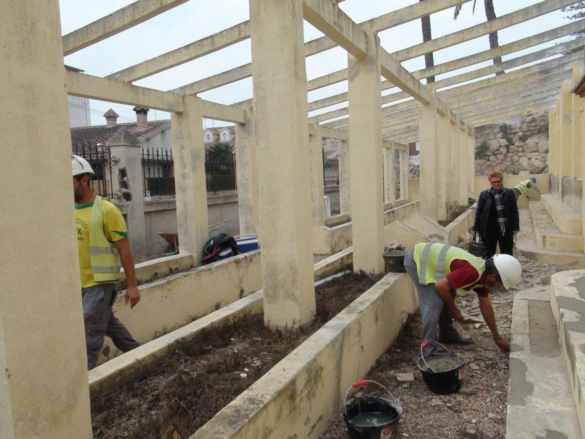 La alcaldesa busca agilizar el BIC para el Palacio del Marqués de Fontalba