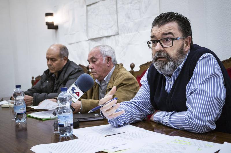 Aldeguer pide a los regantes unidad contra la «irregular» cesión del agua