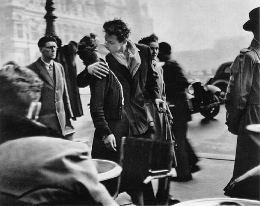Robert Doisneau y el beso más parisino. 